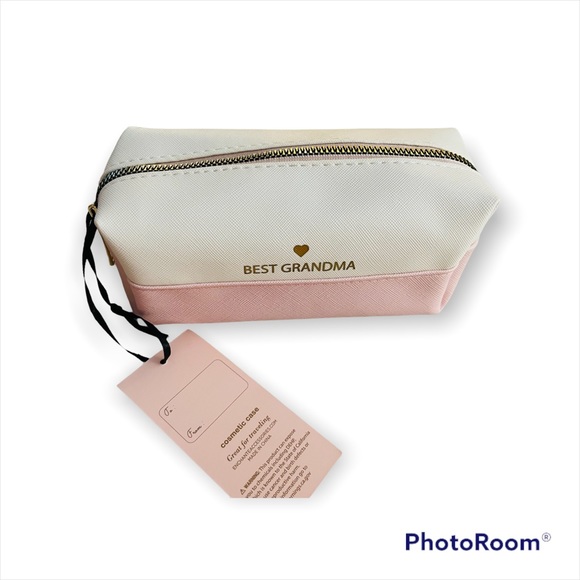 NWT ENCHANTED ACCESSORIES "Best Grandma" Pink/White/Gold Cosmetic Toiletry Bag - Picture 3 of 12